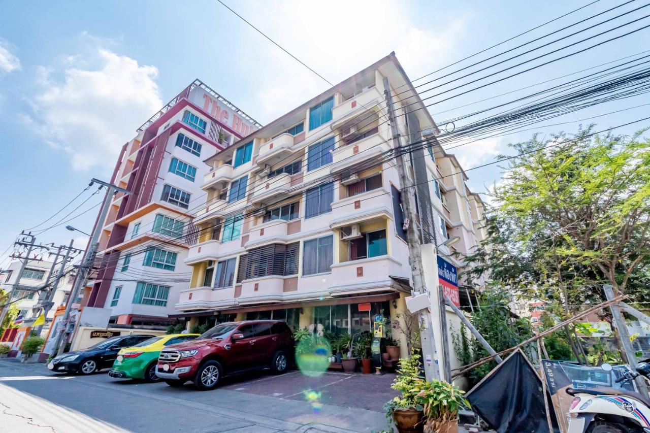 Benjaratch Boutique Apartment Банкок Екстериор снимка