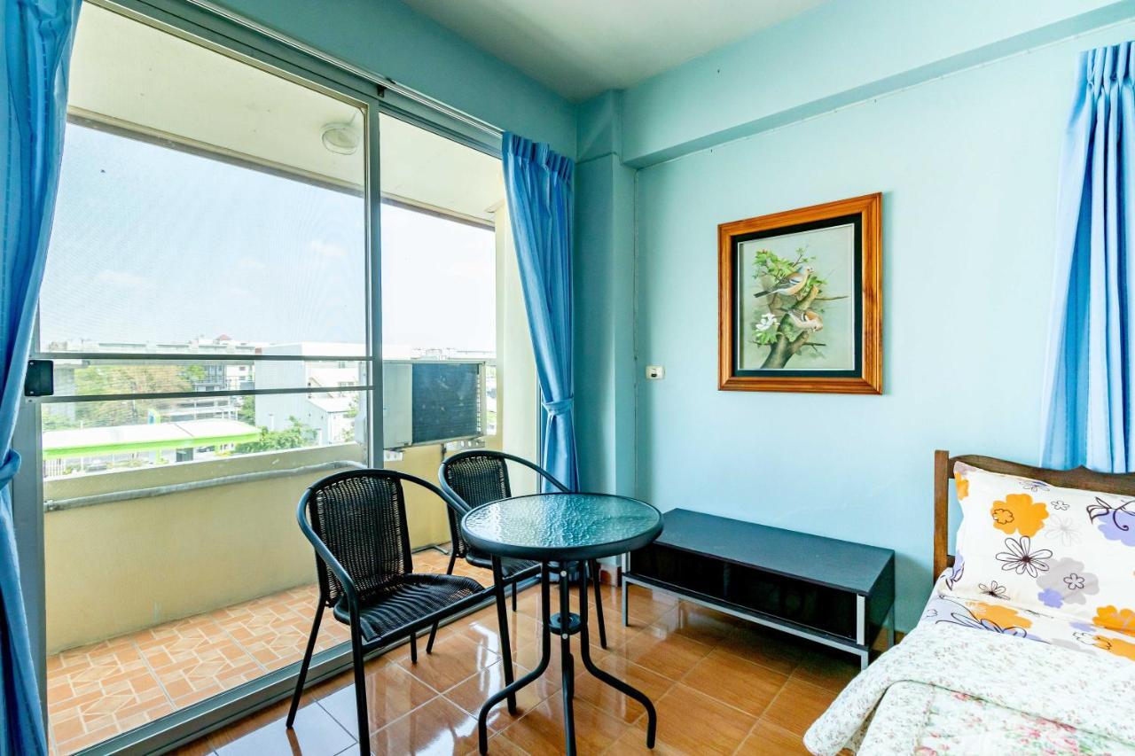 Benjaratch Boutique Apartment Банкок Екстериор снимка